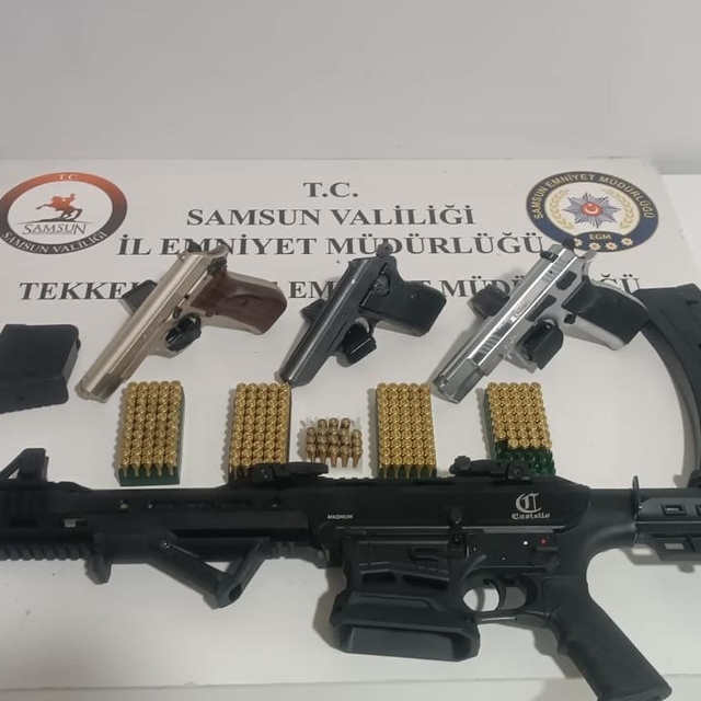 Samsun'da ruhsatsız silah operasyonu