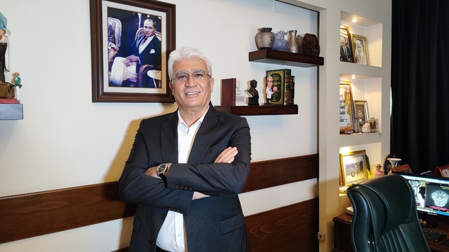 Aşırı sıcaklarda beyin kanaması riski artıyor
Uzmanından sıcak hava uyarısı:
"Sıcak hava beyin kanamasını tetikleyebilir"