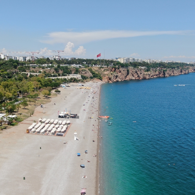 Antalya'da "Dumansız Plaj" uygulaması için yeni genelge
Plajlardaki işletme...