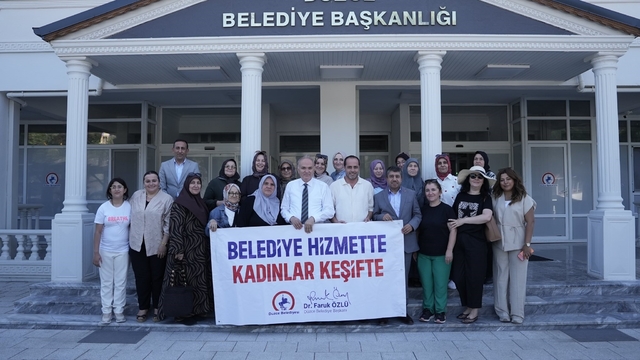 Düzce Belediyesi'nden kadınlara proje gezisi
