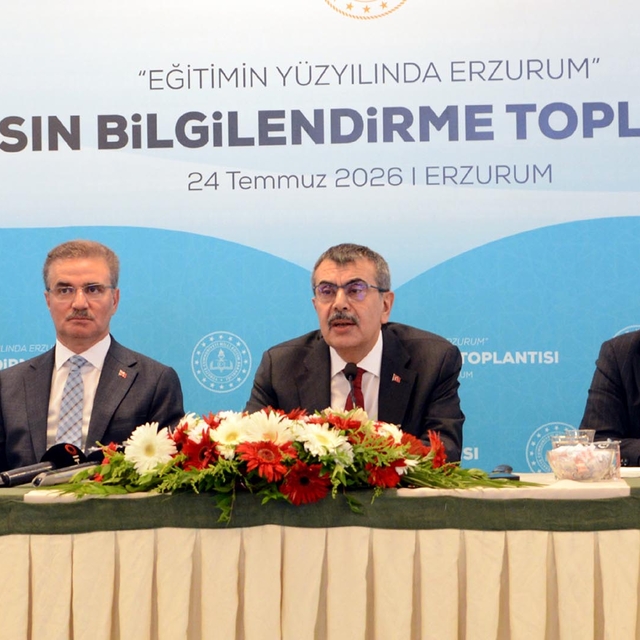 Bakan Tekin: Özel okulda insanı olmayan koşulda çalıştırılan arkadaşımız va...