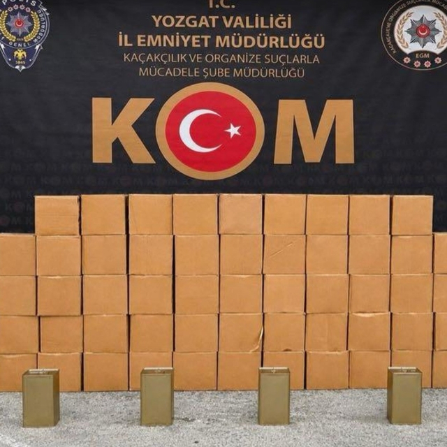 Yozgat'ta sağlıksız bin 400 litre kaçak yağ ele geçirildi