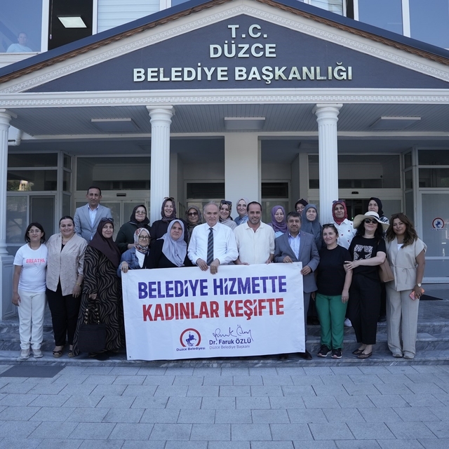 Düzce Belediyesi'nden kadınlara proje gezisi
