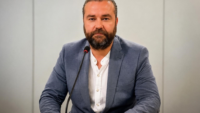 Gazeteciler mesleklerinin geleceği için yasa istiyor