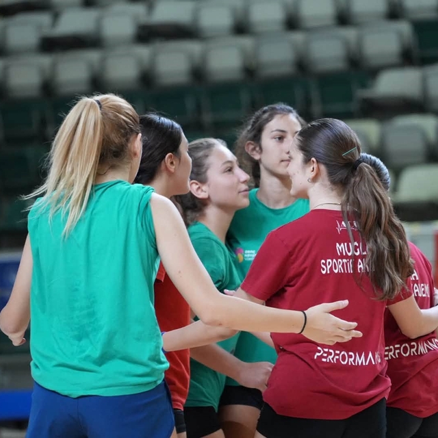 Voleybolda Muğla il karması hazırlıklarını tamamladı
