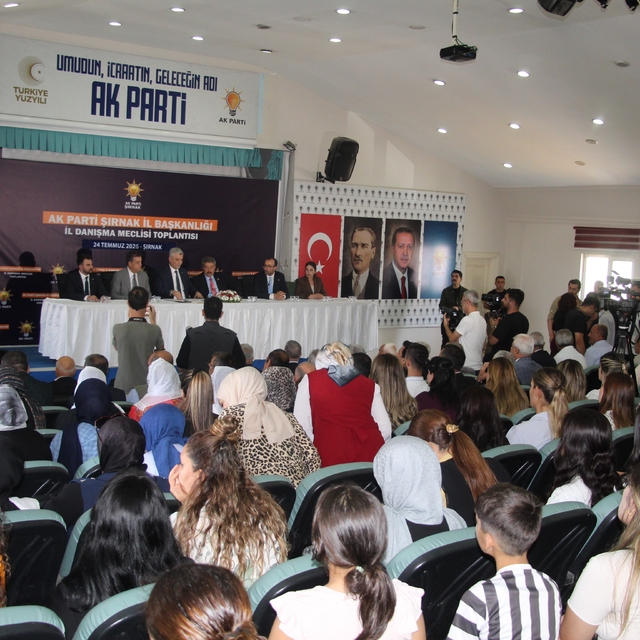 Ticaret Bakanı Ömer Bolat: "Şırnak, bölgenin yıldızı haline geldi"
Bakan Bo...