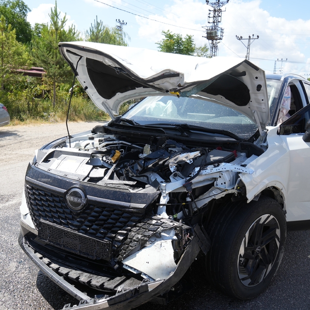 Kastamonu'da cip ile otomobil çarpıştı: 1'i ağır 5 yaralı