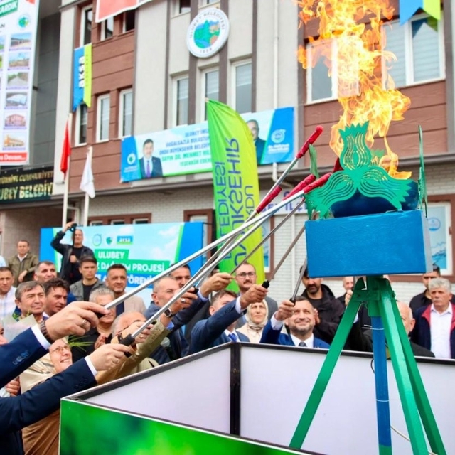 Ulubey doğalgaza kavuştu
Başkan Güler: "Herkes konuşur, biz yaparız"