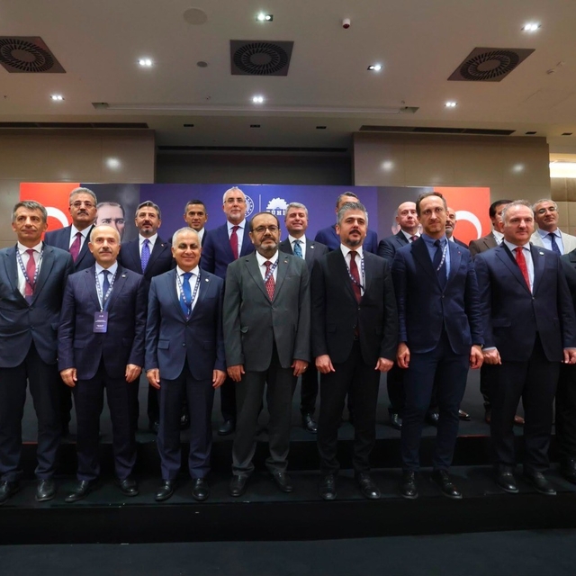 ADÜ, 'Çalışma Hayatında Dijital Dönüşüm' seminerinde temsil edildi