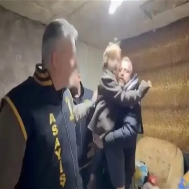 Nazar'ı, Alman annesinden saklayan babaanne tanınmasın diye 'Ahmet' diye hi...