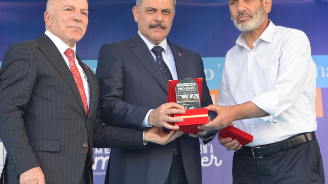 Bakan Tekin: Özel okulda insanı olmayan koşulda çalıştırılan arkadaşımız varsa bana başvursun (3)