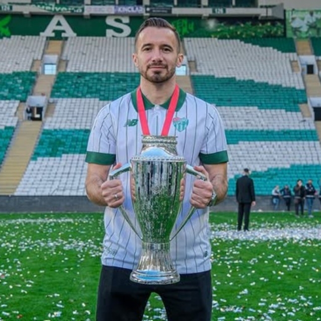 Talha Yünkuş, Bursaspor'a veda etti
