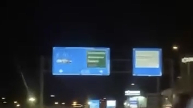 Bursa'da lüks otomobil kazaya karıştı, sürücü kaçtı