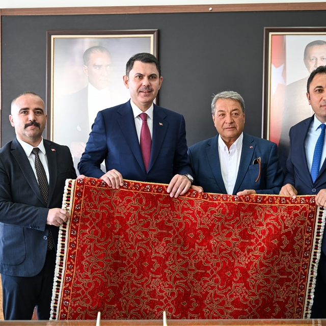 Kuluncak Belediye Başkanı Erhan Cengiz'den Bakan Kurum'a teşekkür