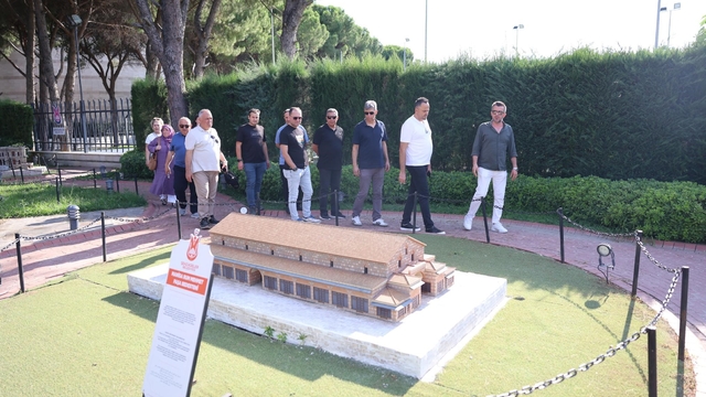 Türkiye'nin dört bir yanından gelen müdürler Şehzadelerpark'a hayran kaldı
