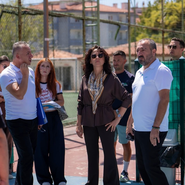 Başkan Köksal Aras, Ali Fuat Özge Spor Tesislerinde incelemelerde bulundu