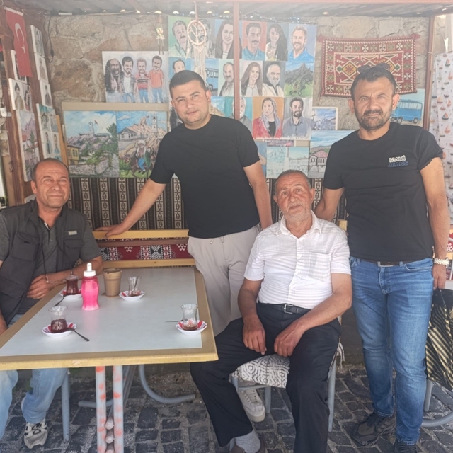 Sivrihisar Bakkallar Odası'nda 'siftah' bereketi
Başkan Süleyman Yanal, ahi...