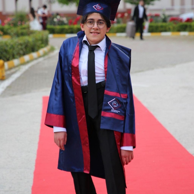 Türkiye 70.'si olan yüzde 94 engelli Yücehan'dan ilham veren başarı hikayes...