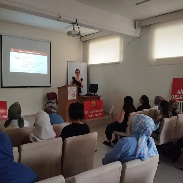 Sinop'ta kadına yönelik şiddete karşı farkındalık artıyor
