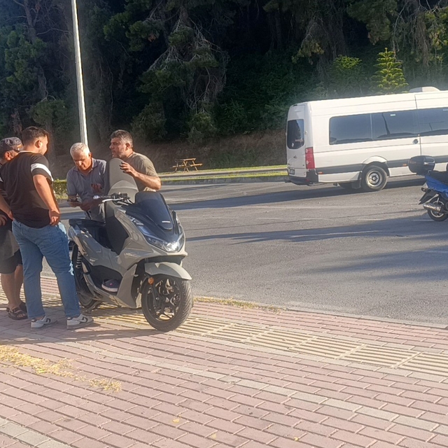 Manavgat'ta motosikletler çarpıştı: 2 yaralı