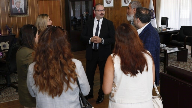 Atatürk Üniversitesi, Lübnan ve Gürcistan ile akademik iş birliklerini güçlendiriyor
Rektör Prof. Dr. Ahmet Hacımüftüoğlu: "Uluslararası Akademik Ağlarımızı Bilim ve Ortak Üretim Ekseninde Büyütmeye Devam Ediyoruz"