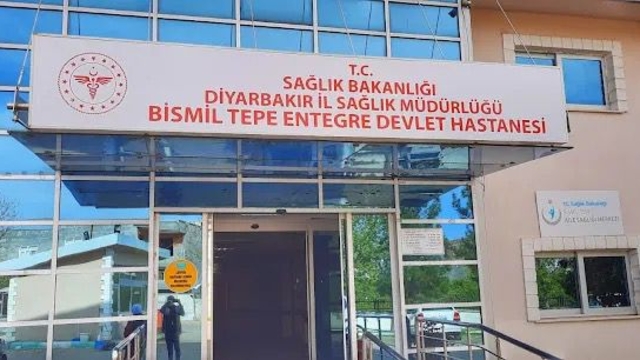 Diyarbakır'da 8 kişi, gıda zehirlenmesi şüphesiyle hastaneye kaldırıldı