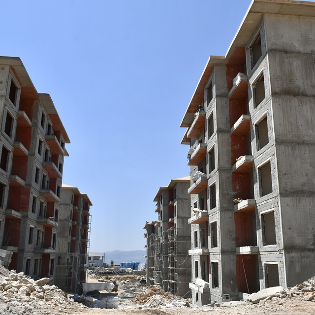 Milletvekili Tatar'dan Şırnak'taki konut projesine saha incelemesi