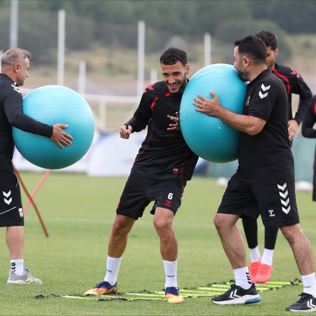 Sivasspor, güç depoluyor