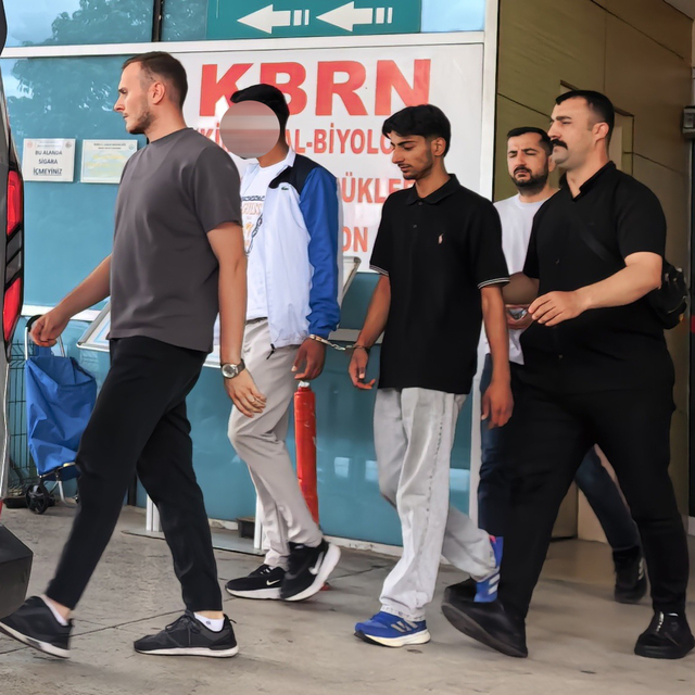 Bursa'da bir kişiyi gasbeden 2 şüpheli tutuklandı