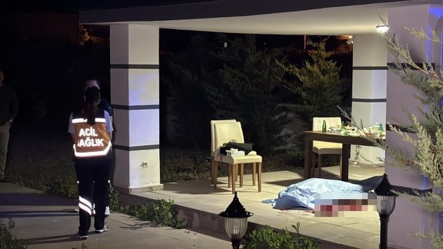Aksaray'da villa bahçesindeki içki masasında cinayet: 1 ölü