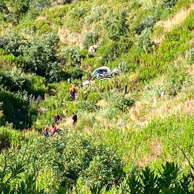 Antalya'da kamyonet, uçuruma yuvarlandı; aynı aileden 5 kişi öldü, 2 yaralı