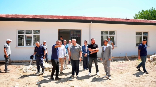 Gömeç'te Karaağaç Mahallesi'nde devlet yatırımları yerinde incelendi