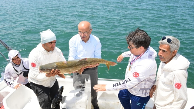 Malatya'da sınırları aşan turna balığı heyecanı