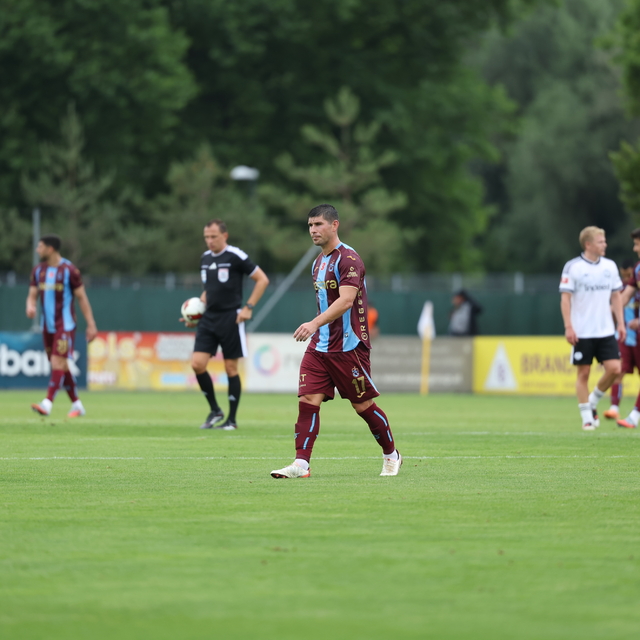Trabzonspor hazırlık maçında Eintracht Frankfurt'a 3-0 mağlup oldu