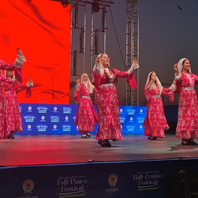 36. Uluslararası Samsun Halk Oyunları Festivali final gösterisiyle sona erd...