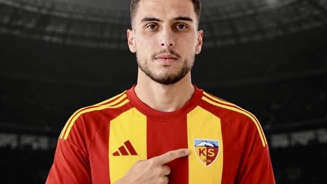 Kayserispor'dan yabancı transferi
Marco Dulca takıma katıldı