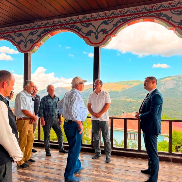 250 yıllık Çivisiz Cami'de inceleme