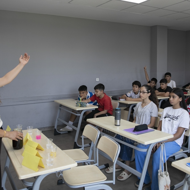 Mersin'de ücretsiz yaz atölyeleri öğrencilerden yoğun ilgi görüyor