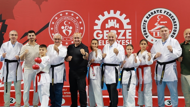 Farklı ülkelerden sporcular Uluslararası Gebze Grand Prix'de buluştu