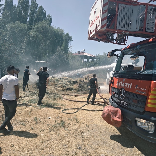 Van'da ot yangını