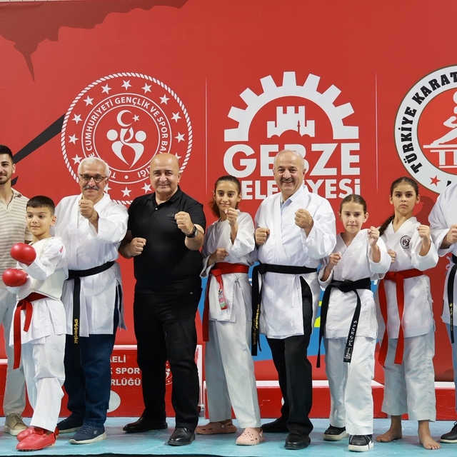Farklı ülkelerden sporcular Uluslararası Gebze Grand Prix'de buluştu