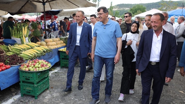 Kütahya'da 'Çamlıca Hasat Şenliği'nde birlik ve beraberlik coşkusu yaşandı