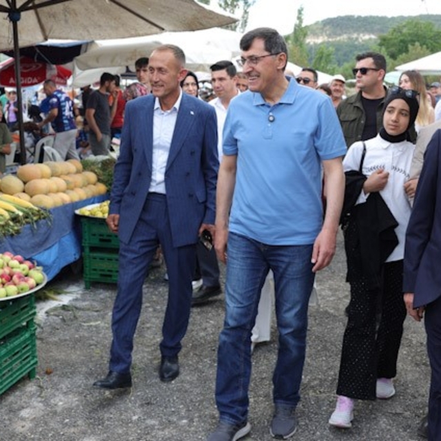 Kütahya'da 'Çamlıca Hasat Şenliği'nde birlik ve beraberlik coşkusu yaşandı