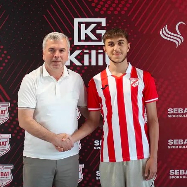 Manisa FK'da Bulut Sebat Gençlik Spor'a gitti