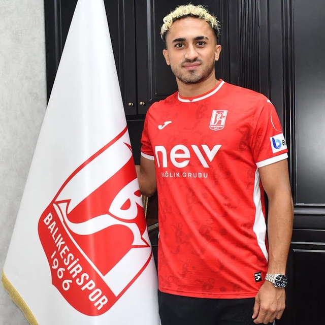Balıkesirspor Ahmet Uzun'la imzaladı
