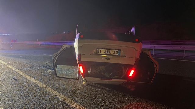 Takla atan otomobilin sürücüsünün alkollü olduğu hastanede ortaya çıktı