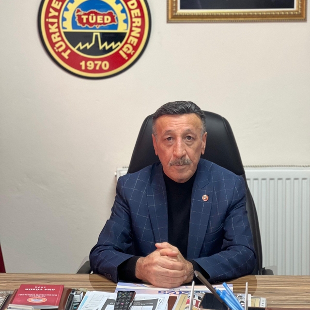 Emekliler intibak yasası istiyor