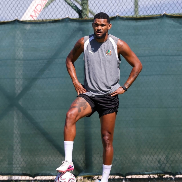 Alanyaspor'da Bruno Viana, Çin Süper Lig ekibi Qingdao West Coast'a kiralan...