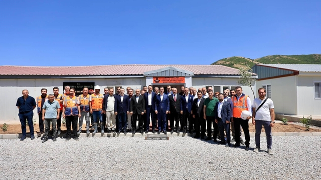 Tatvan çevre yolunda inceleme