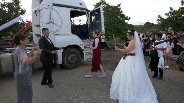 TIR gelin arabası oldu
